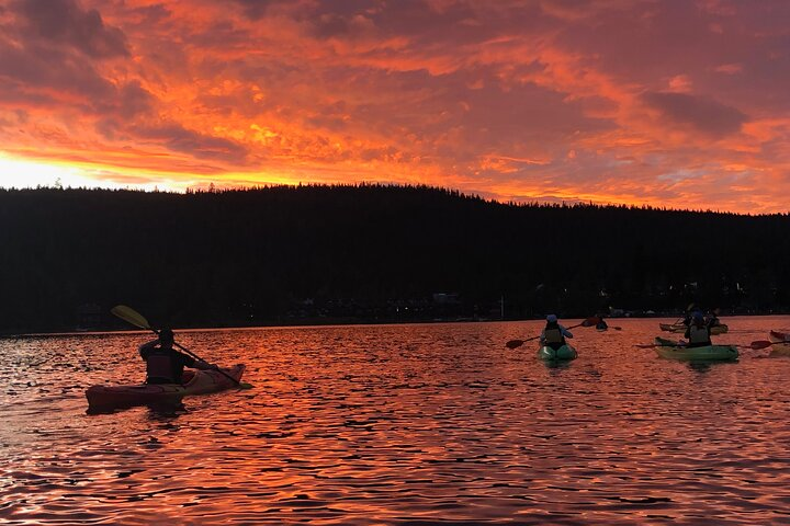 Sunset Kayak Tour in Tahoe City - Photo 1 of 2